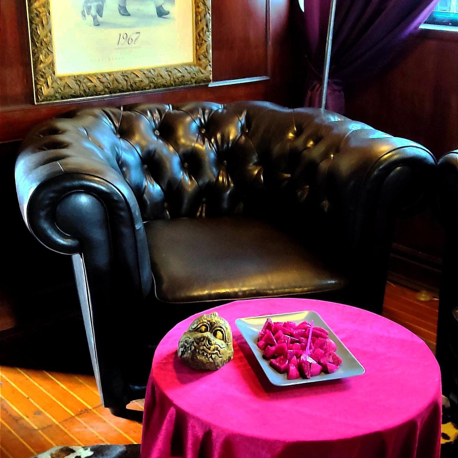 Sabai Sabai Liveaboard Botel Bangkok