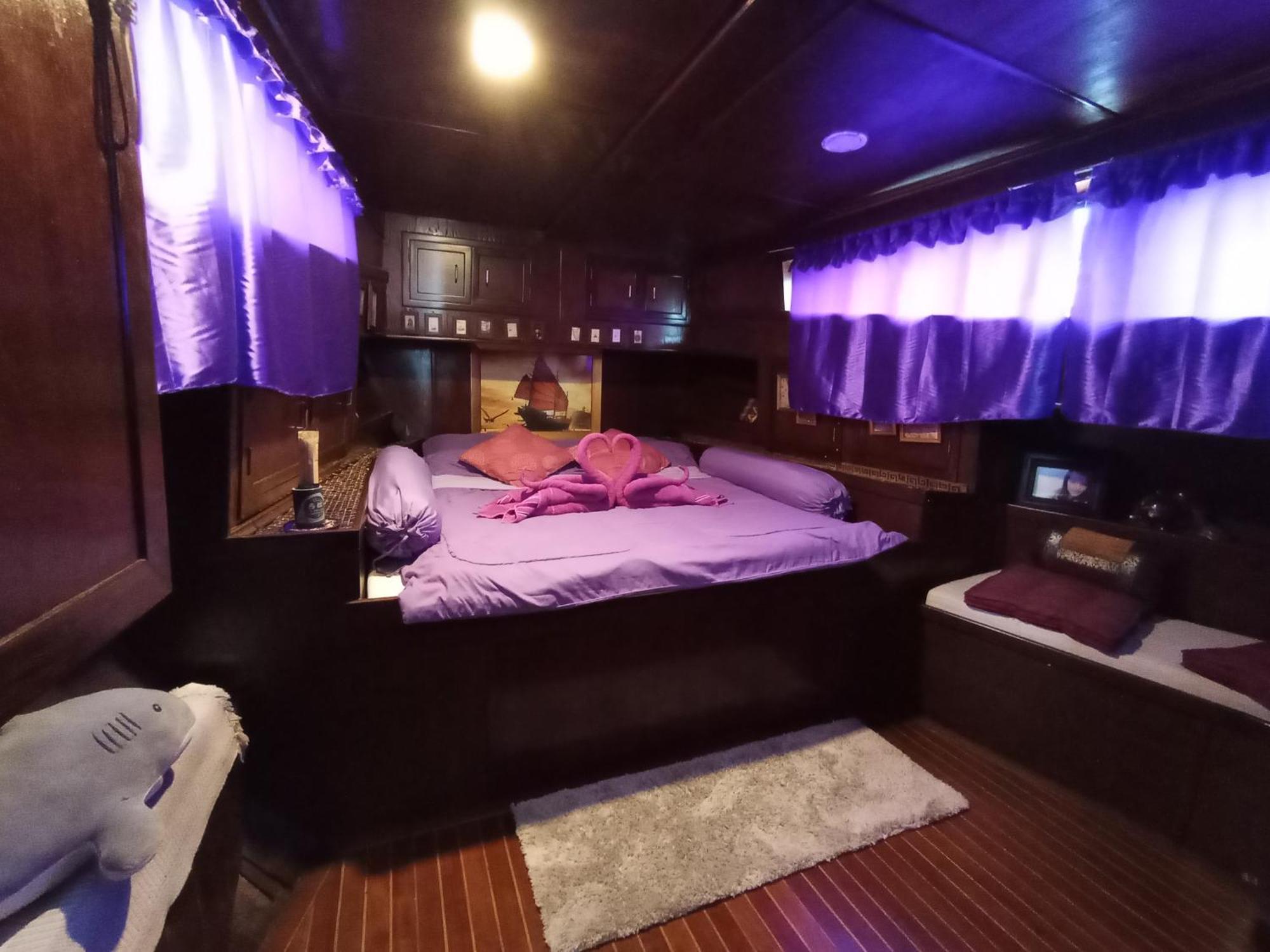 Botel Sabai Sabai Liveaboard *